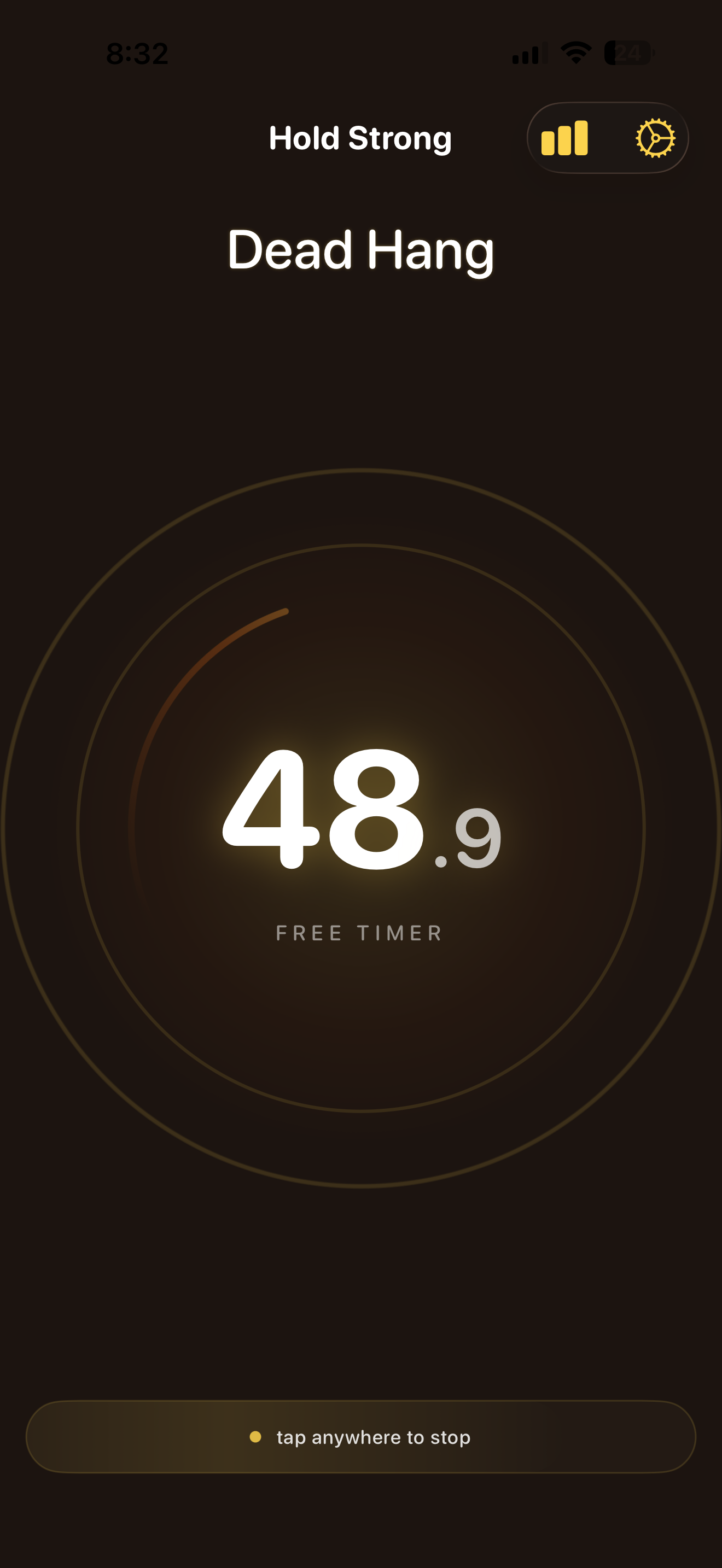 Hold Strong timer at 50% showing circular progress arc
